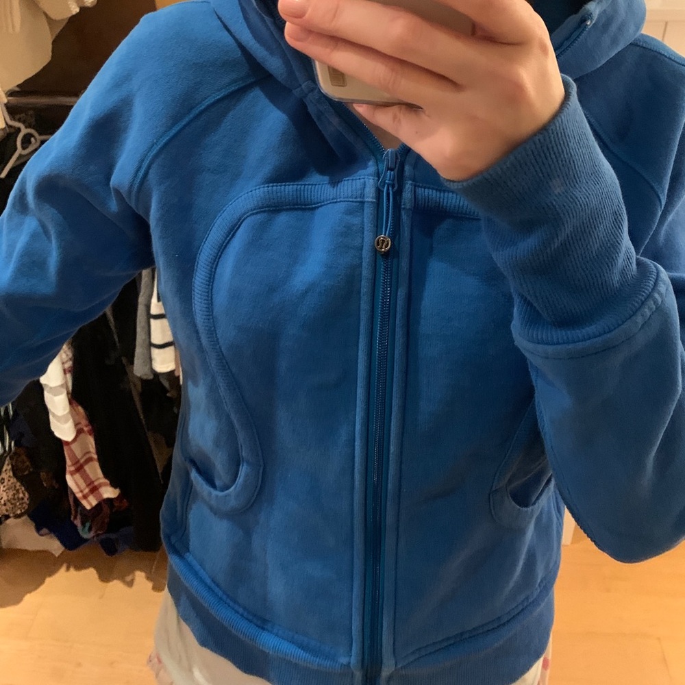 Lululemon zip up sweatshirt